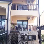 Mirela Appartement