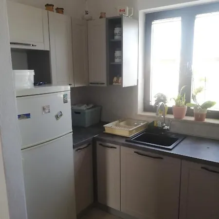 Mirela Apartman *