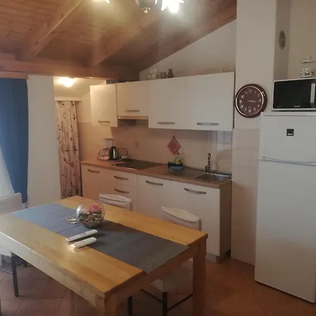 Apartment Mirela Porec