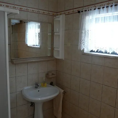 Mirela * Πόρετς