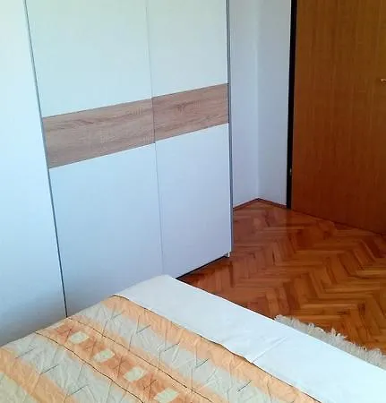 Mirela Apartmán *