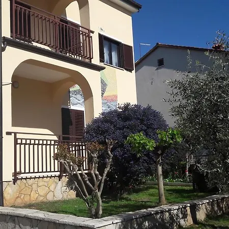 Mirela Apartmán *