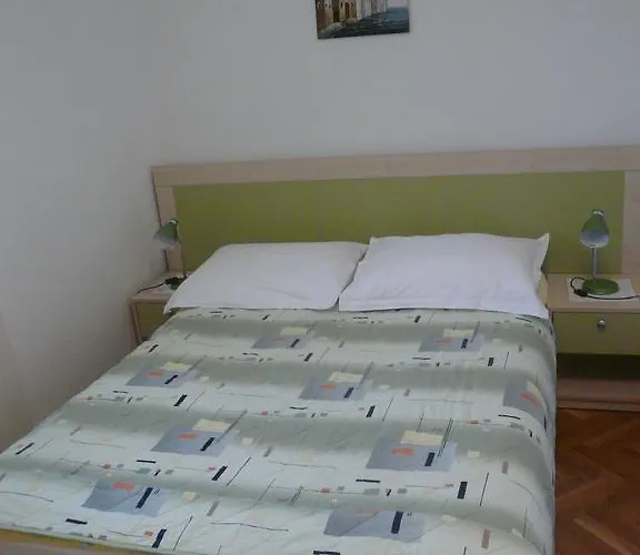 Apartament Mirela